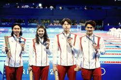 B体育体育官网-阵痛挣扎！球员们的奋力拼搏