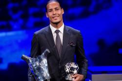 B体育体育中国官网-利物浦主教练确认范迪克受伤情况的简单介绍