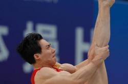 B体育体育注册-体操男子自由体操决赛俄罗斯选手夺冠
