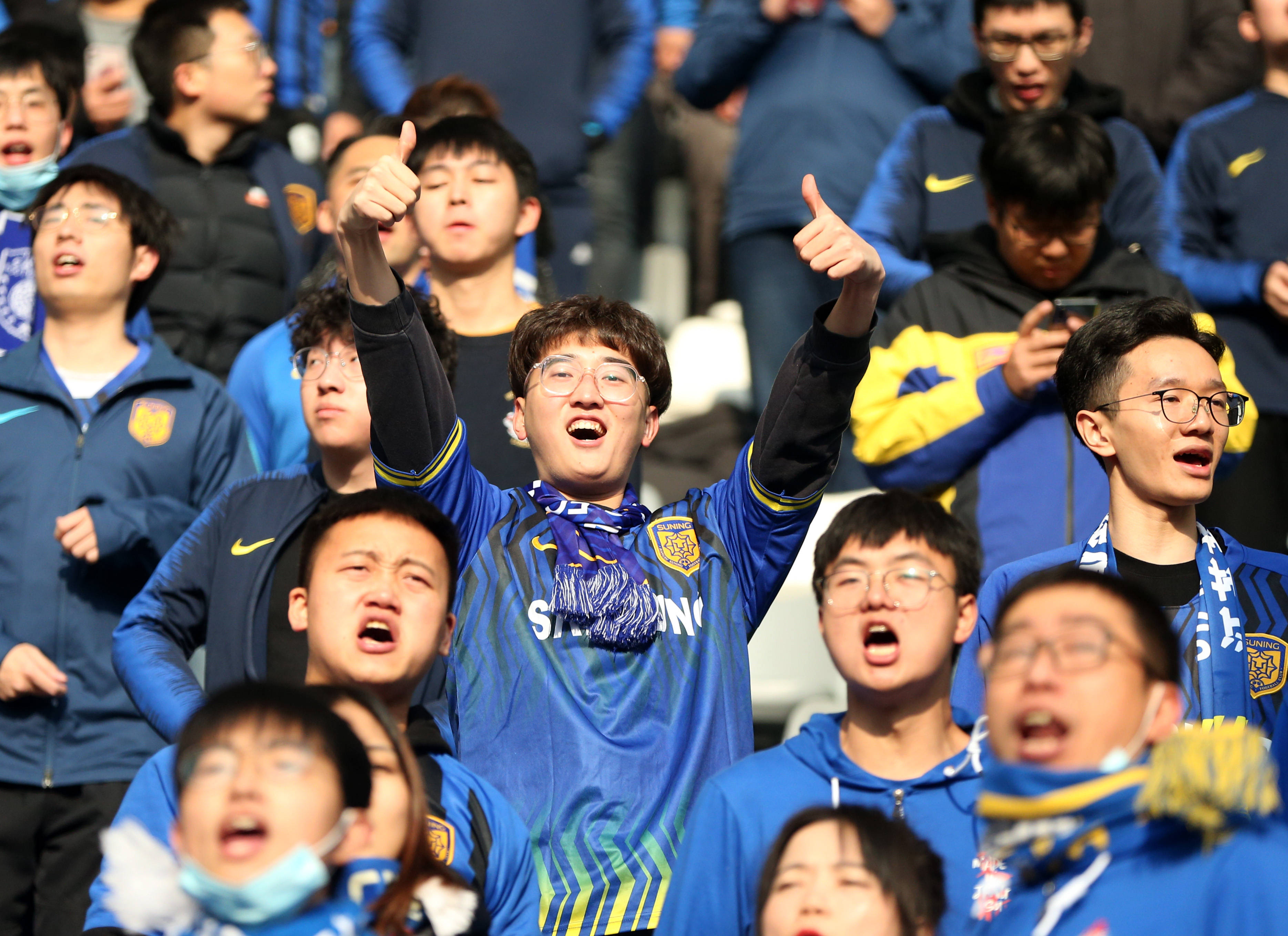 山东女子足球队备战紧张,备受期待 山东女子足球队备战紧张,备受期待