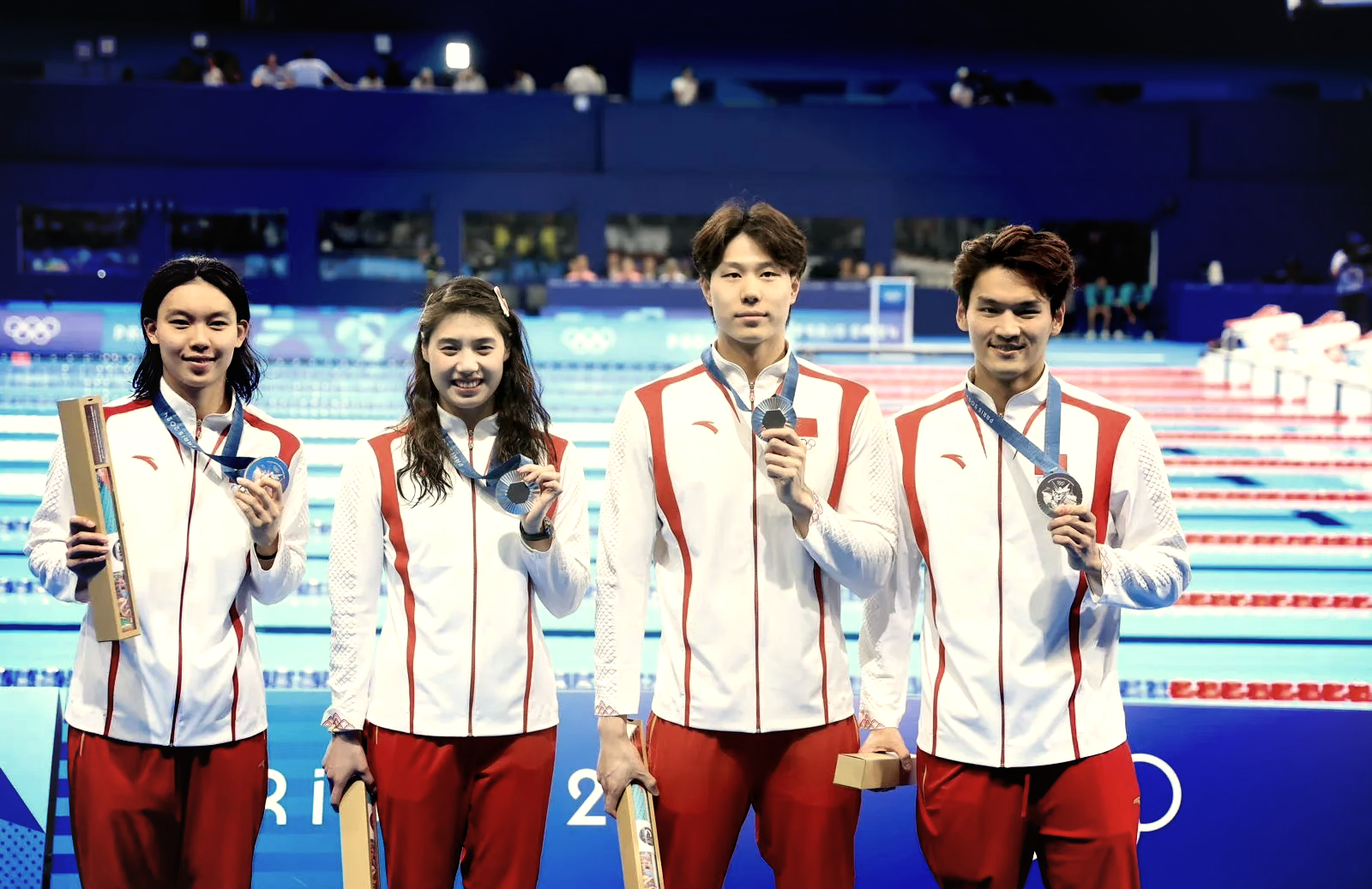 阵痛挣扎!球员们的奋力拼搏 阵痛挣扎!球员们的奋力拼搏