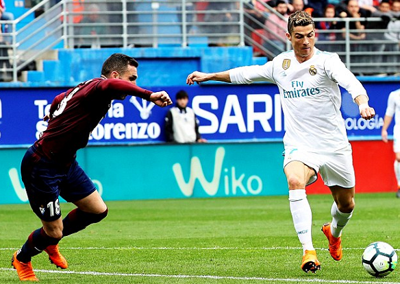 关于执教风云人物变阵接连获胜,精彩连连的信息 关于执教风云人物变阵接连获胜,精彩连连的信息