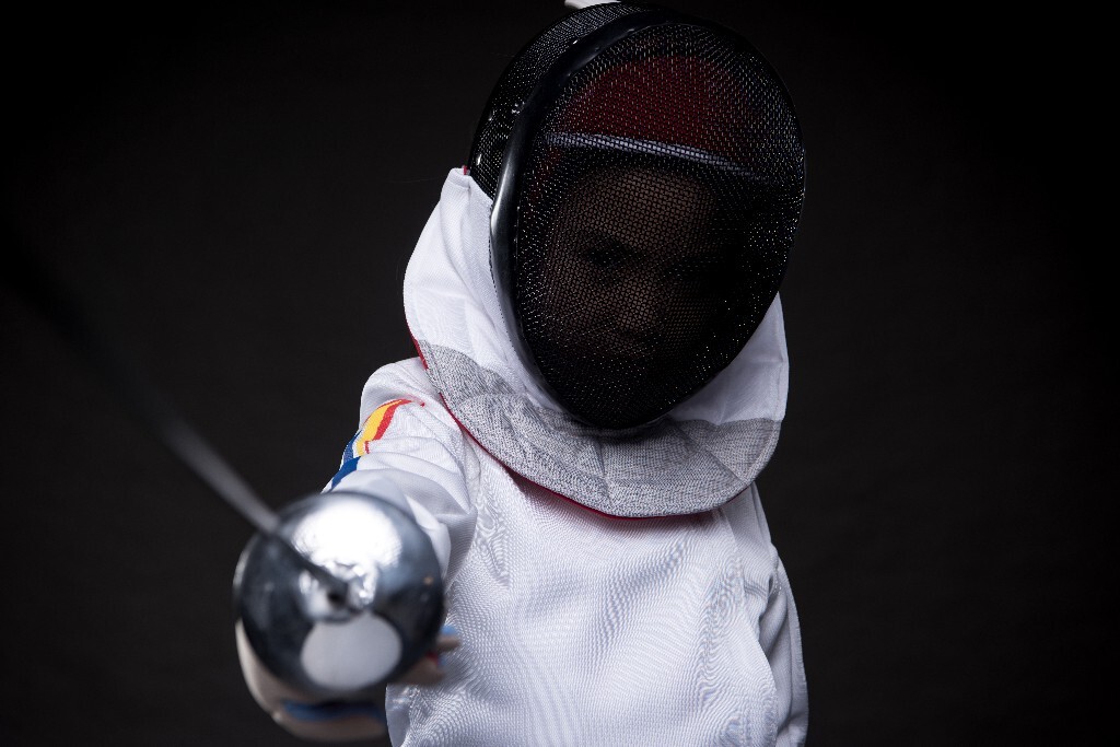 荷兰击剑队员飒爽登场,晋级半决赛 荷兰击剑队员飒爽登场,晋级半决赛