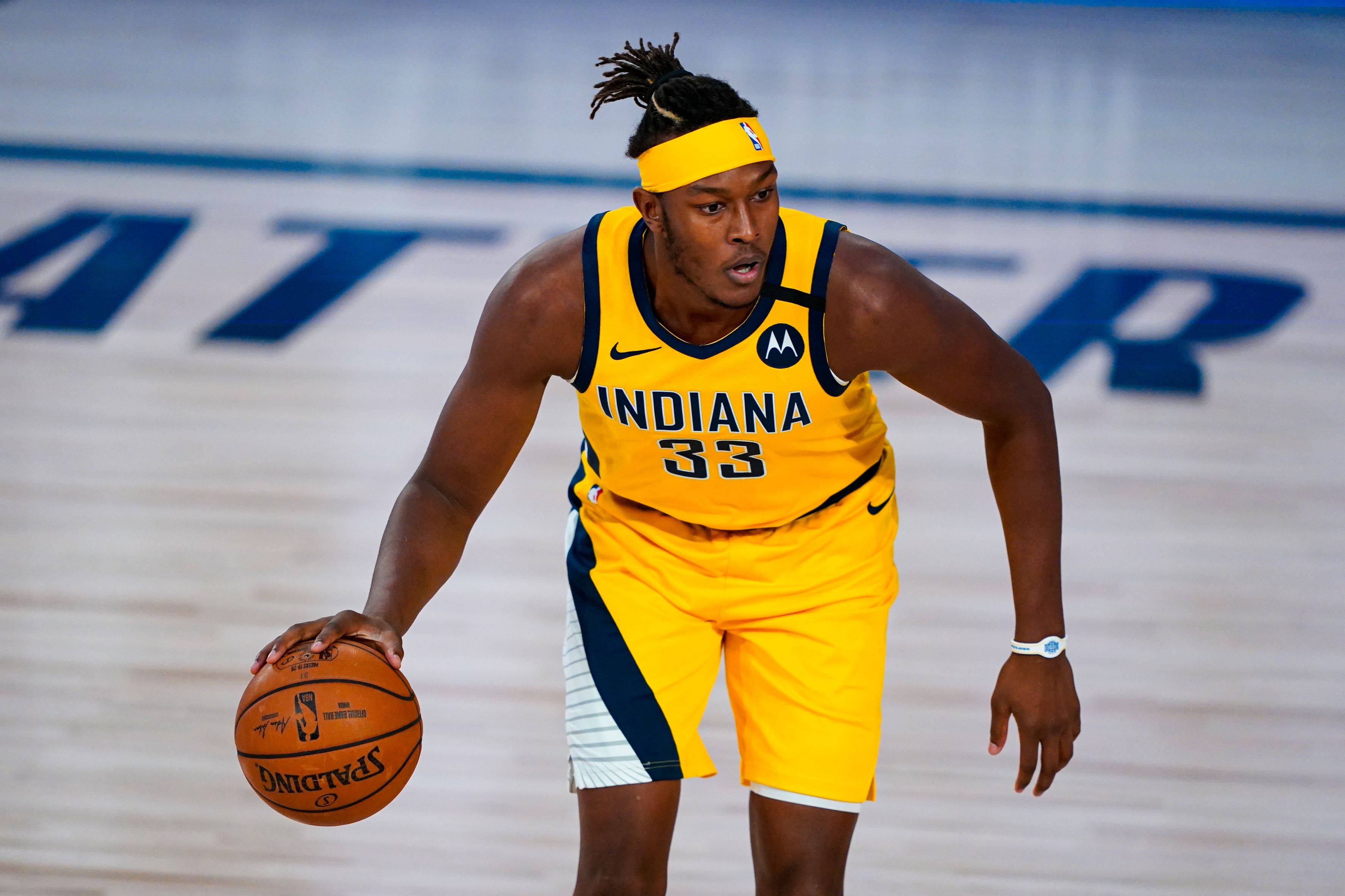 步行者胜开拓者，继续争夺季后赛资格